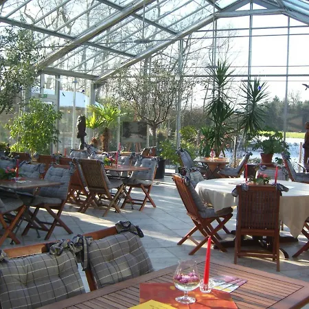 Amaya & Отель *