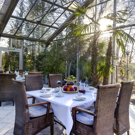 Amaya & Отель *